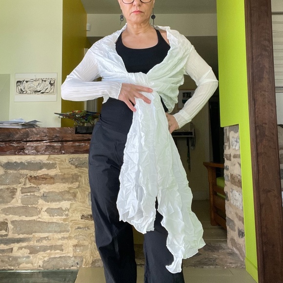 Marie Saint-Pierre designer. Short versatile coverall. Light crumpled fabric. S - Picture 1 of 12